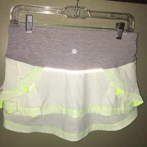 NWT lululemon athletica Presta Skirt size